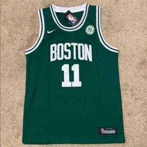 🚫SOLD🚫 Kyrie Irving Jersey